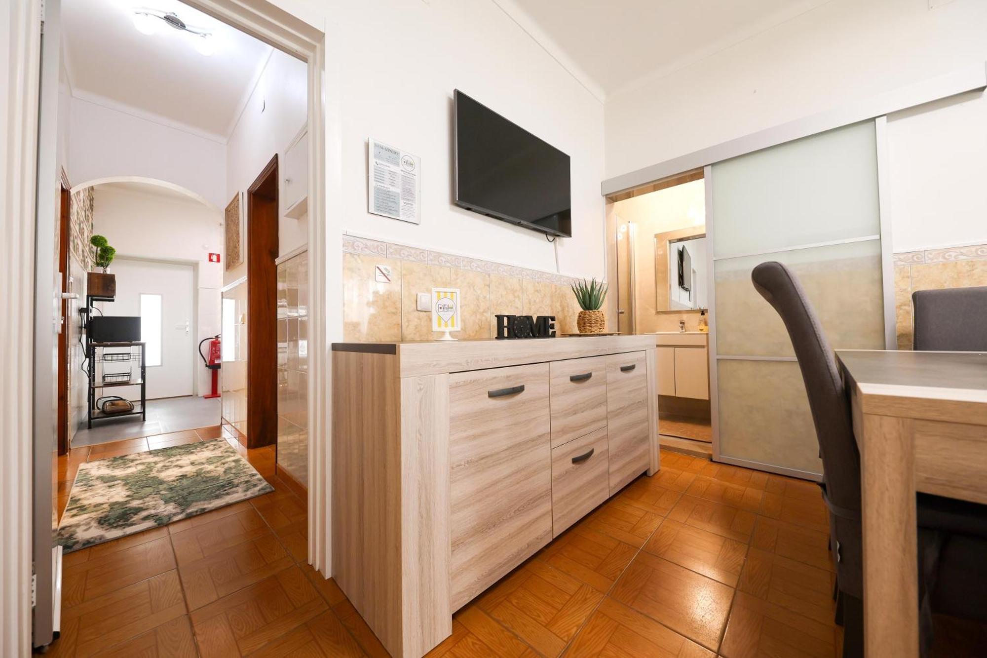 Dina Beach House Quinzico Nazaré Extérieur photo